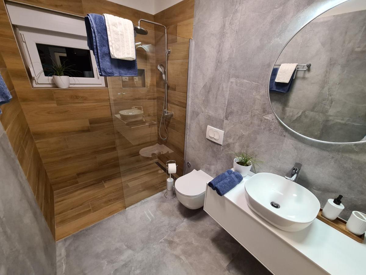 Apartments & Rooms Tom Medulin Luaran gambar